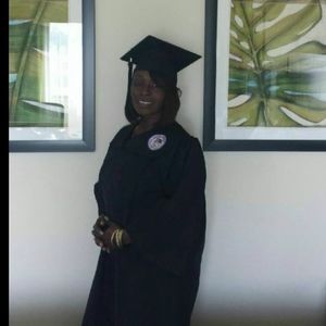 Meet your Posher, Sharon